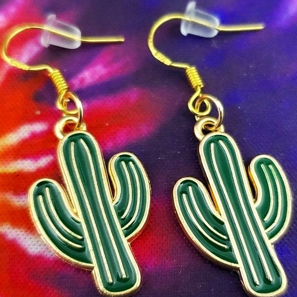 Hand Crafted Jewelry - Handmade Green Western Cactus Earrings